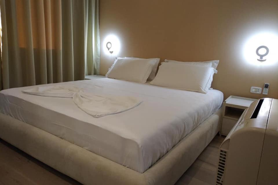 Deluxe Sea Apartment Vlora Kültér fotó