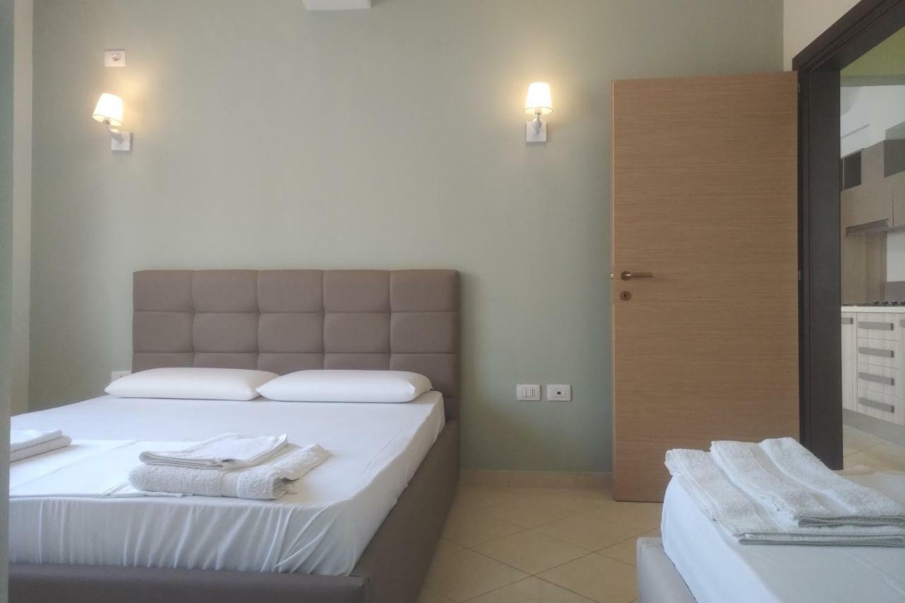 Deluxe Sea Apartment Vlora Kültér fotó